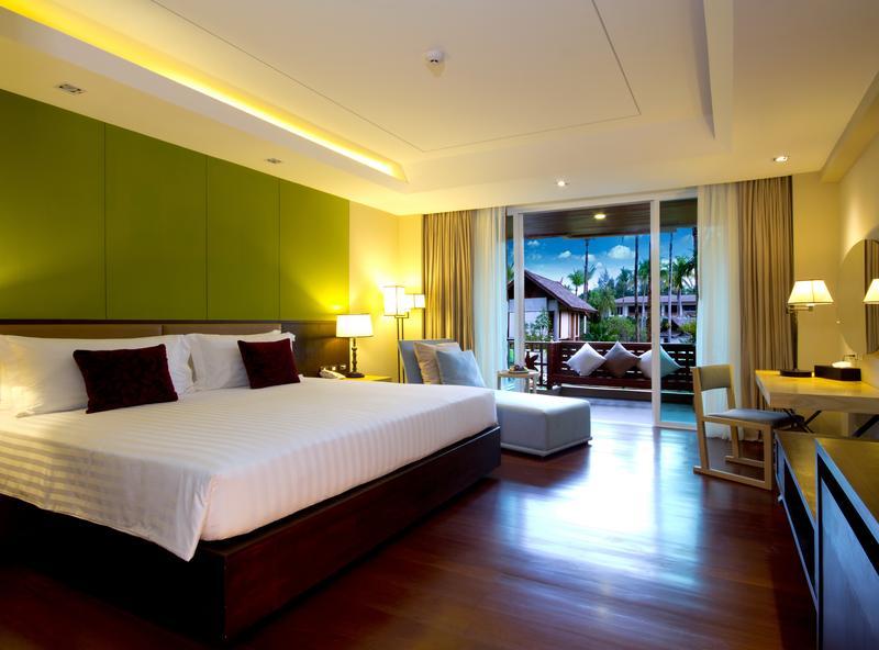 Graceland Khaolak Beach Resort