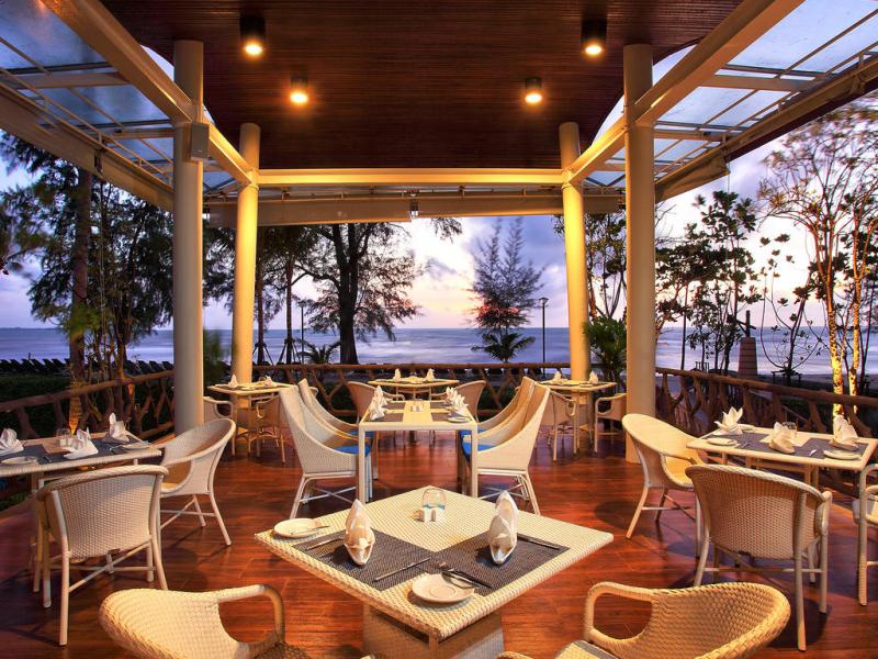 Graceland Khaolak Beach Resort