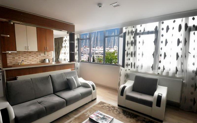 Holiday Business Otel