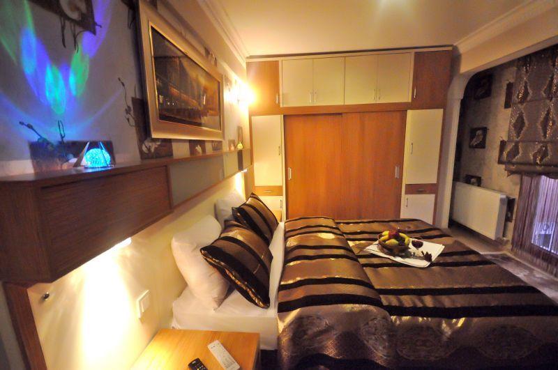 Holiday Business Otel