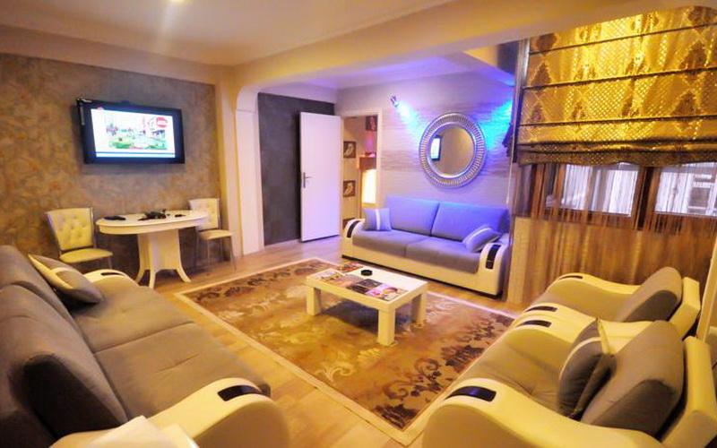 Holiday Business Otel