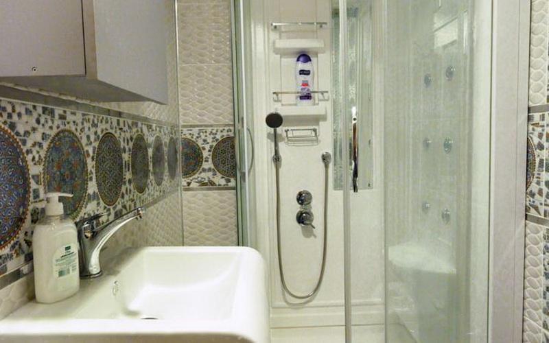 Holiday Business Otel