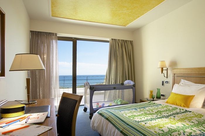 Alexander Beach Hotel & Convention Center