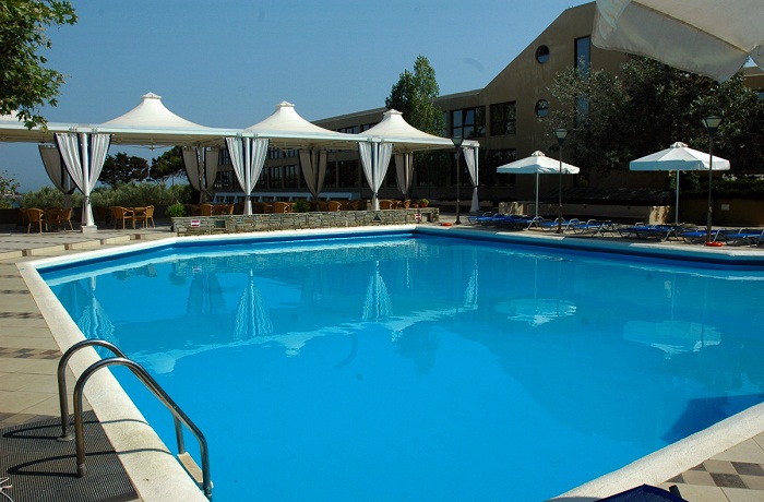 Alexander Beach Hotel & Convention Center