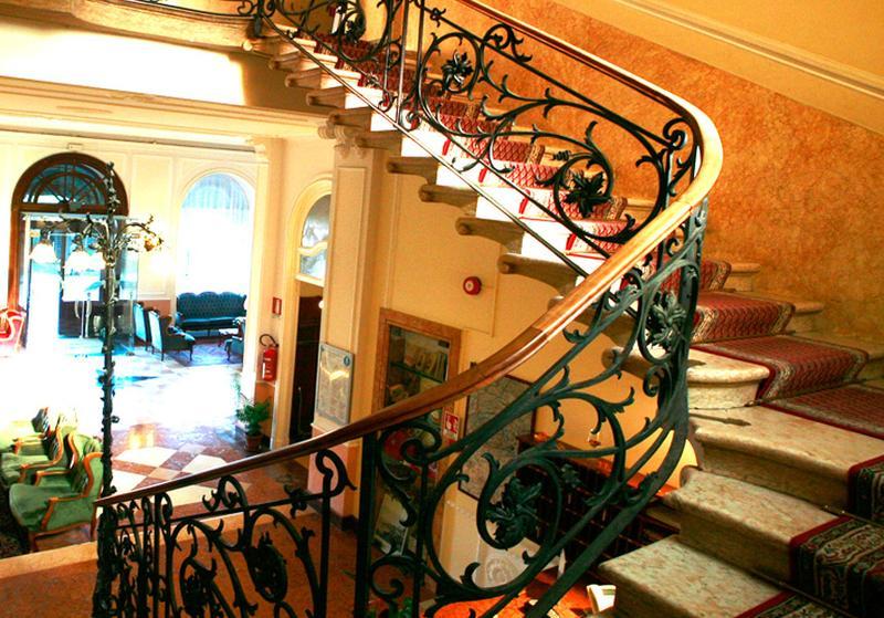 Excelsior Splendide