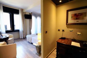 Отель Hotel Pierre Milano Италия, Милан, фото 16