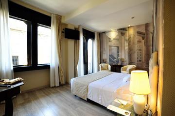 Отель Hotel Pierre Milano Италия, Милан, фото 24