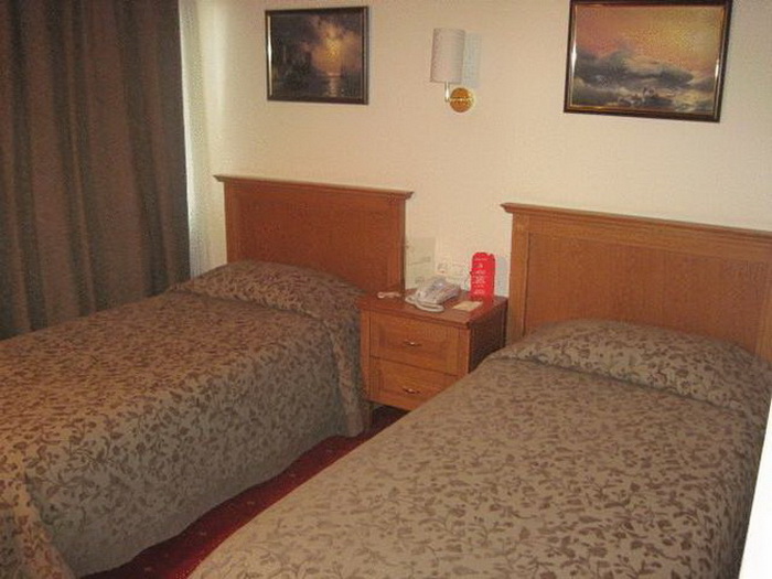 Central Hotel