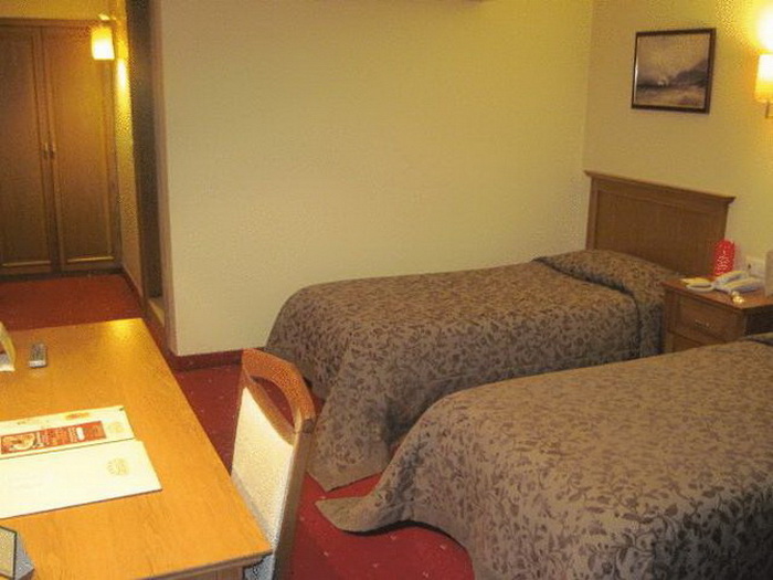 Central Hotel