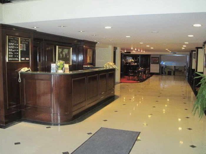 Central Hotel
