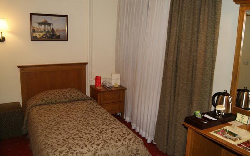 Central Hotel