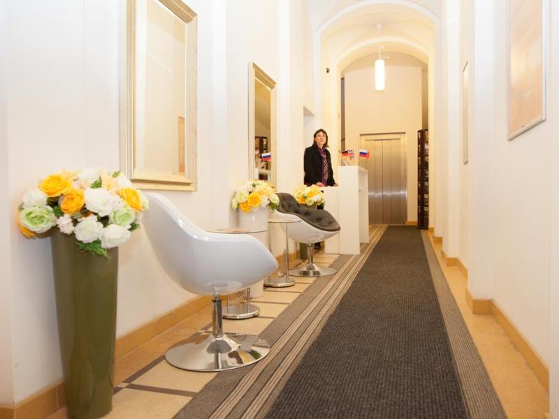 Salvator Superior Apartments