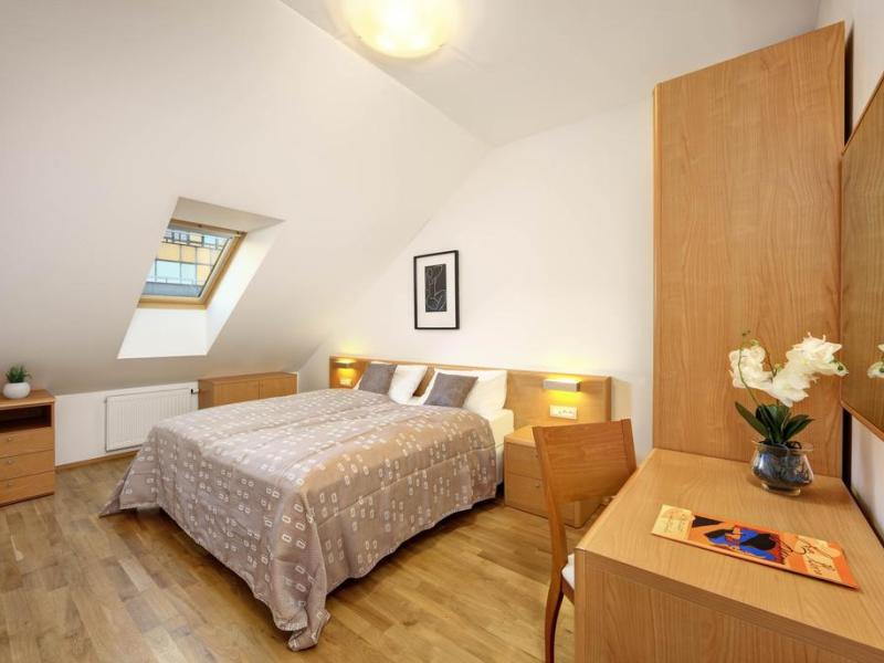 Salvator Superior Apartments