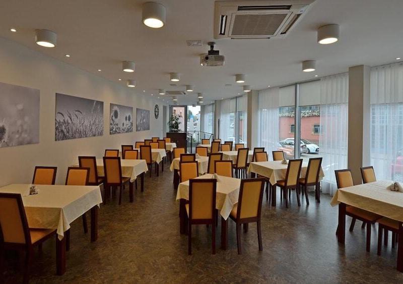 Hotel Senimo