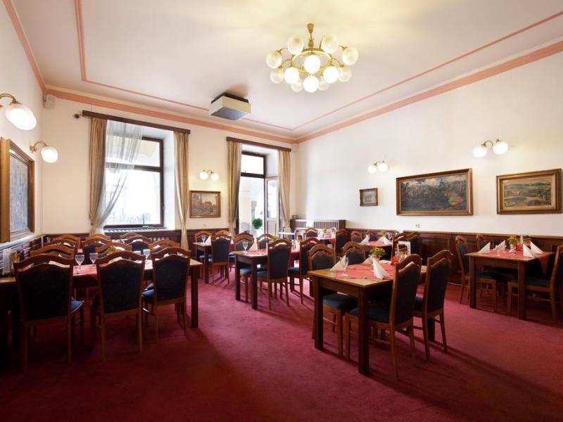 Hotel U Cerneho Orla