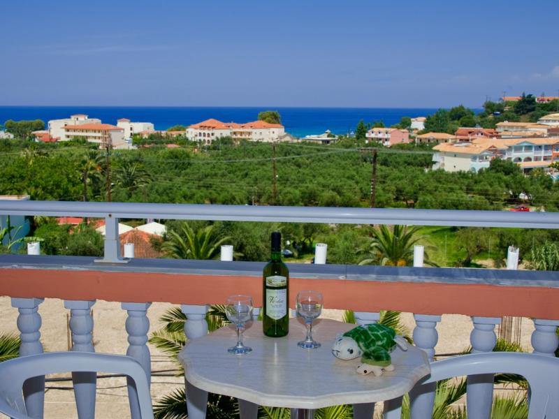 Callinica Hotel & Apartments