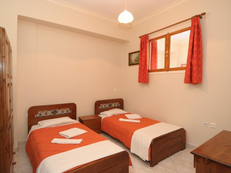 Callinica Hotel & Apartments