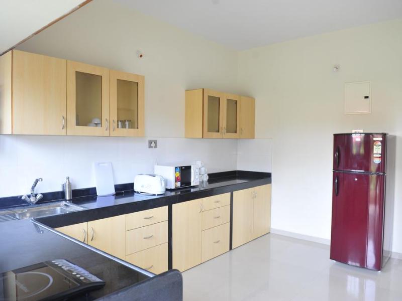 Golden Tulip Grand View Resort