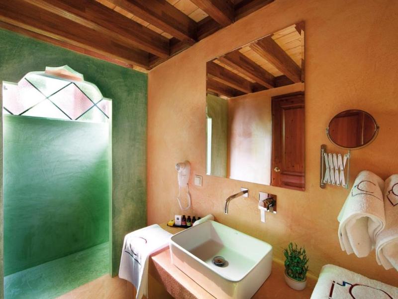 In Camera Art Boutique Hotel