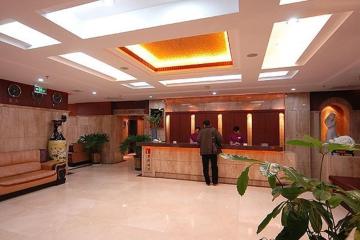 Отель Tangyin Hotel Китай, Далянь, фото 2