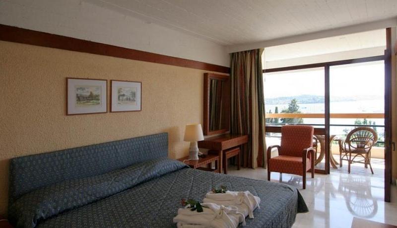 AKS Porto Heli Hotel