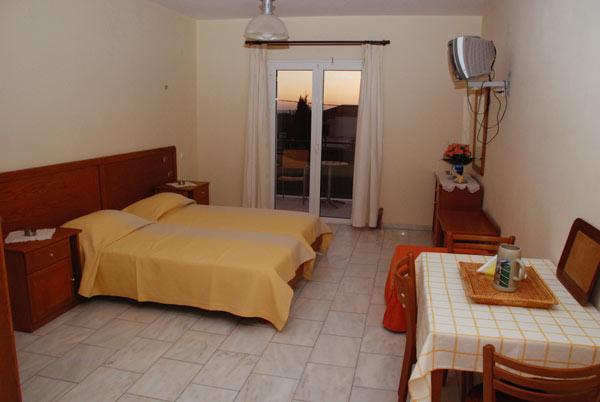 Barbara Studios & Apartments