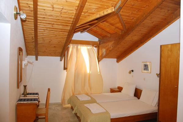 Barbara Studios & Apartments