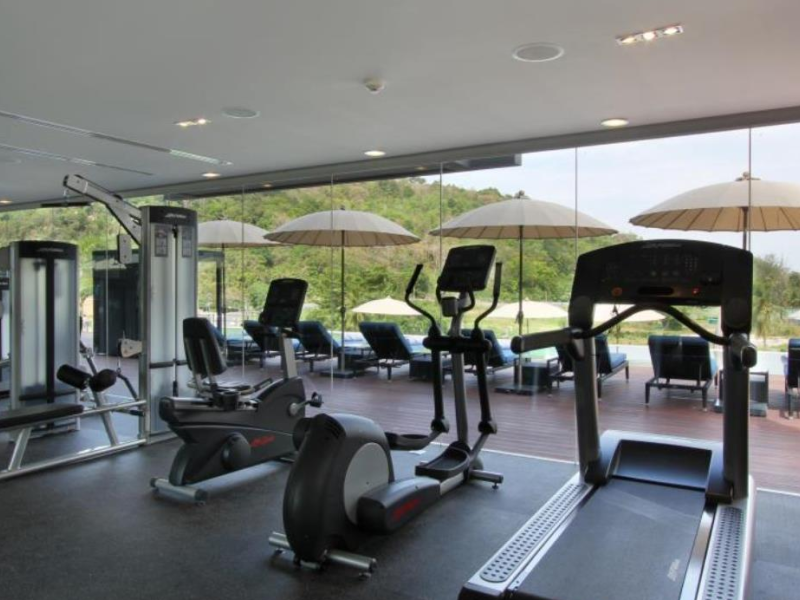 Absolute Twin Sands Resort & Spa