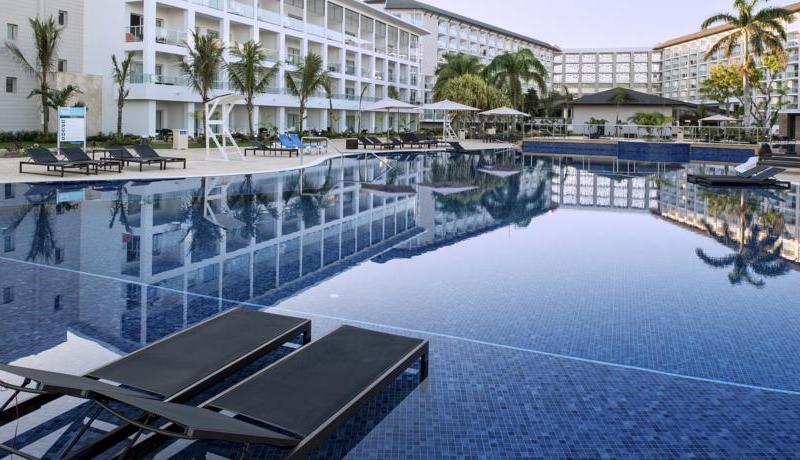 Royalton White Sands