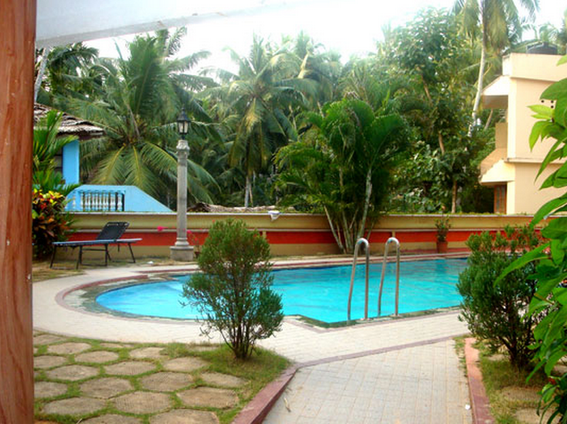 Golden Sands Beach Resort