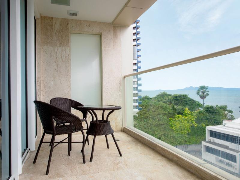 The Sanctuary Resort Pattaya BW Signature Collection