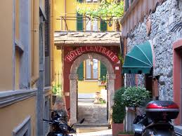 Centrale