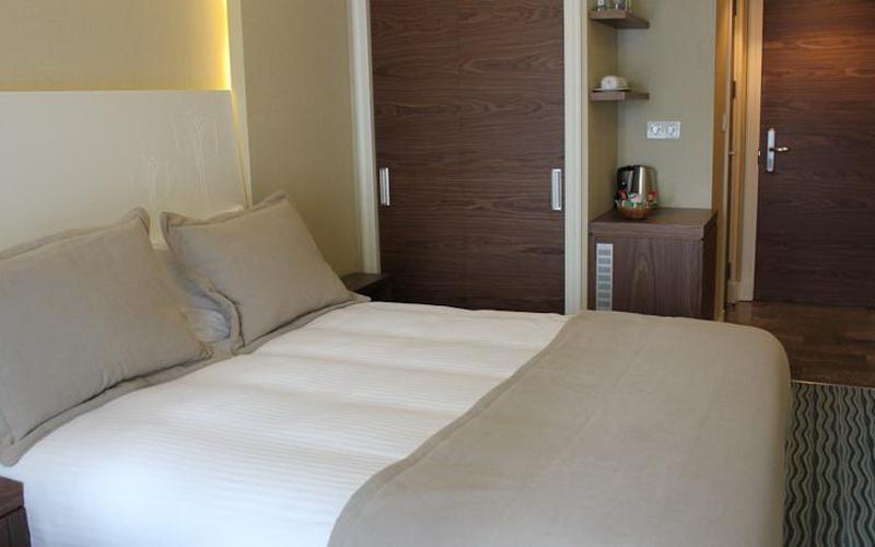 Aston Residence Hotel