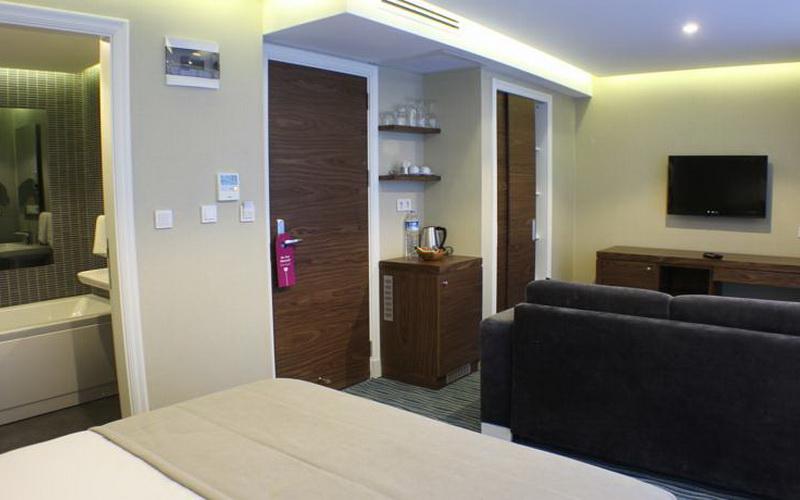 Aston Residence Hotel