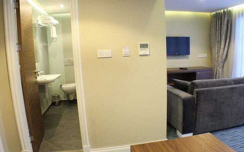 Aston Residence Hotel