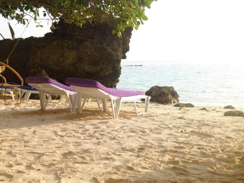 Balinghai Beach Resort