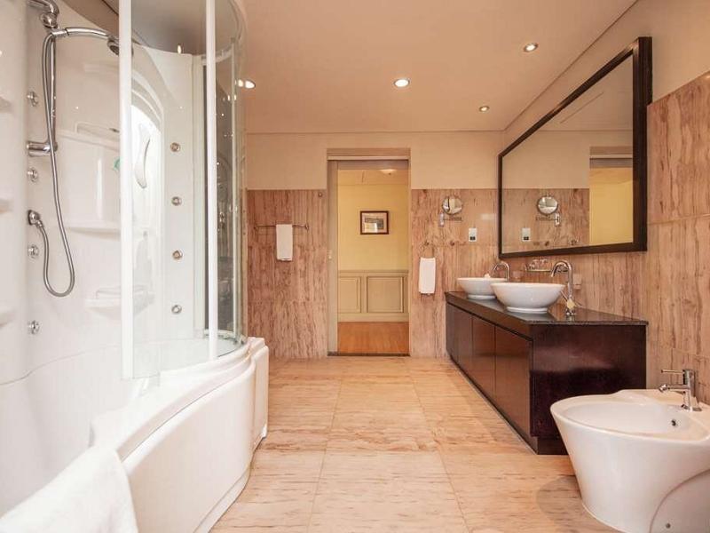 Radisson Blu Hotel, Doha