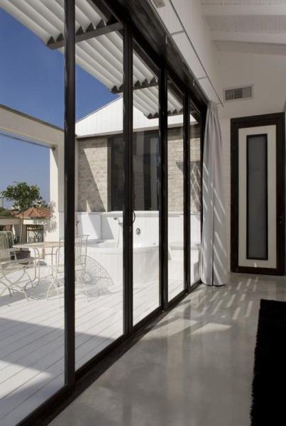 Neve Tzedek Boutique Hotel