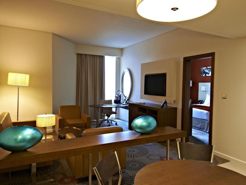 Crowne Plaza Doha - The Business Park