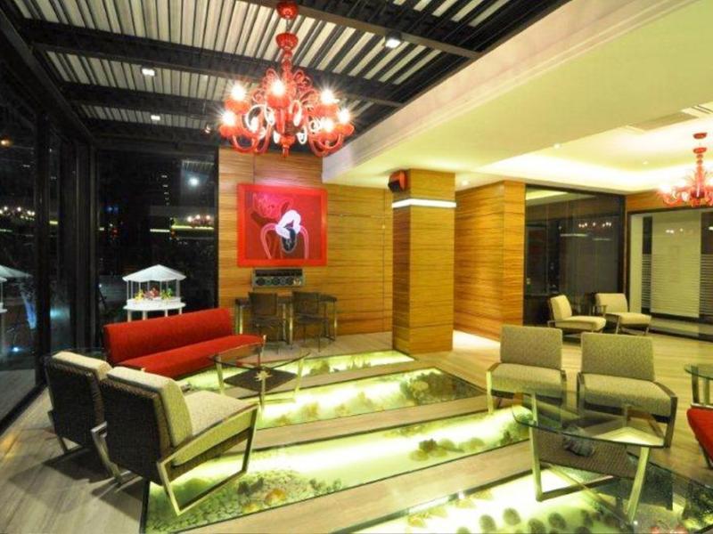 Le Vernissage Hotel