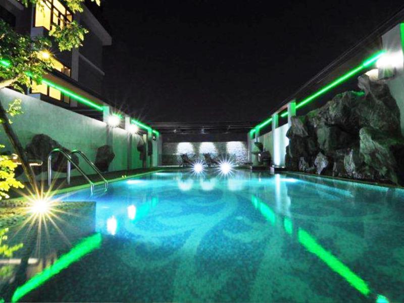 Le Vernissage Hotel