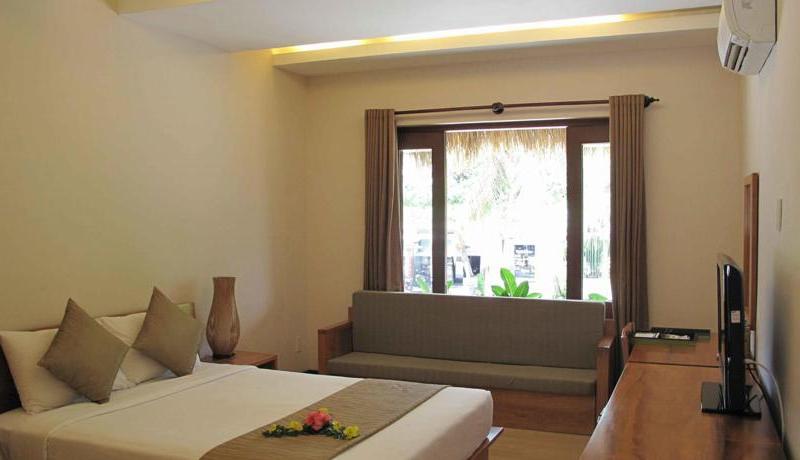 Riverside Bamboo Resort