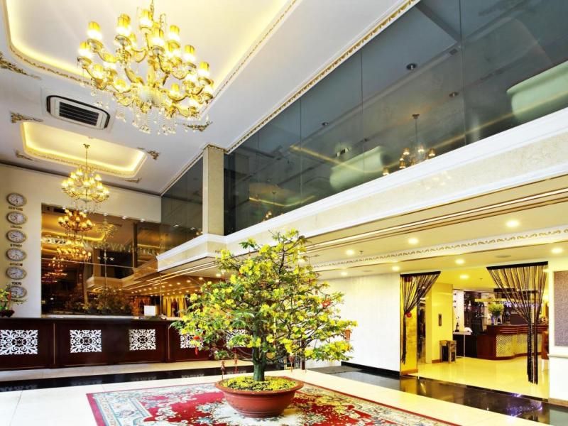Golden Crown Hotel