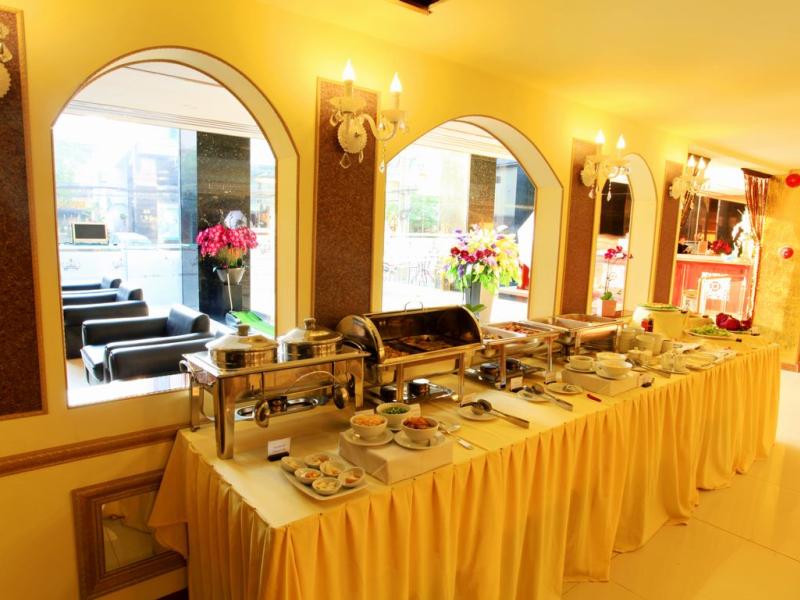 Golden Crown Hotel