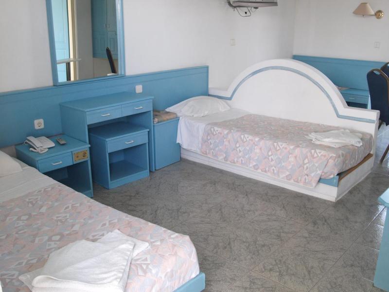 Summer Dream Hotel