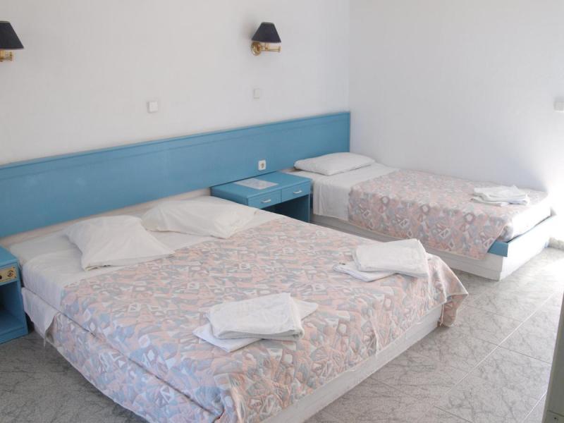 Summer Dream Hotel
