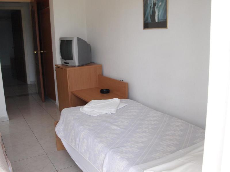 Summer Dream Hotel