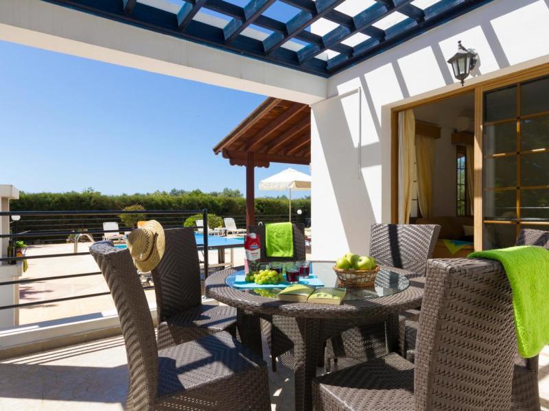 Panareti Coral Bay Resort