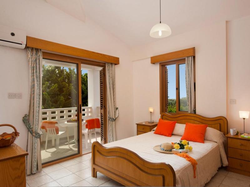 Panareti Coral Bay Resort