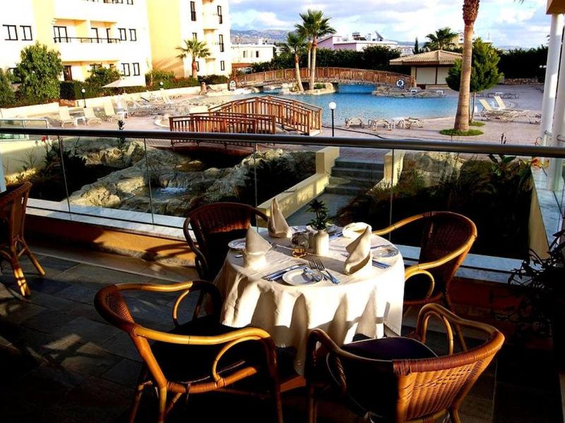 Panareti Coral Bay Resort